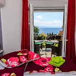 Apartmán Apt2 - Two Angels With Swimming Pool, - Opatija *