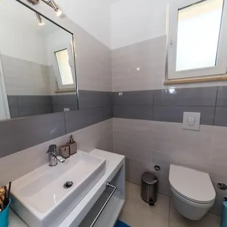 Apt2 - Two Angels With Swimming Pool, - Opatija 아파트